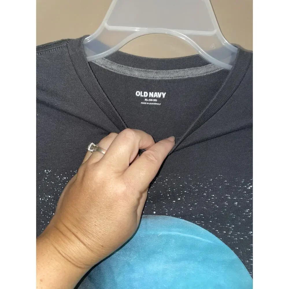 Old Navy Boys Long Sleeve T Shirt Space Planet Moon Graphic Grey Size XL 14-16